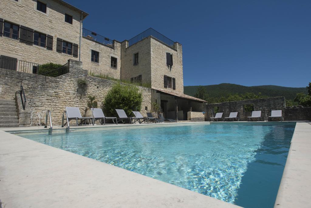 Logis Hotel Les Hospitaliers Le Poët-Laval Екстериор снимка
